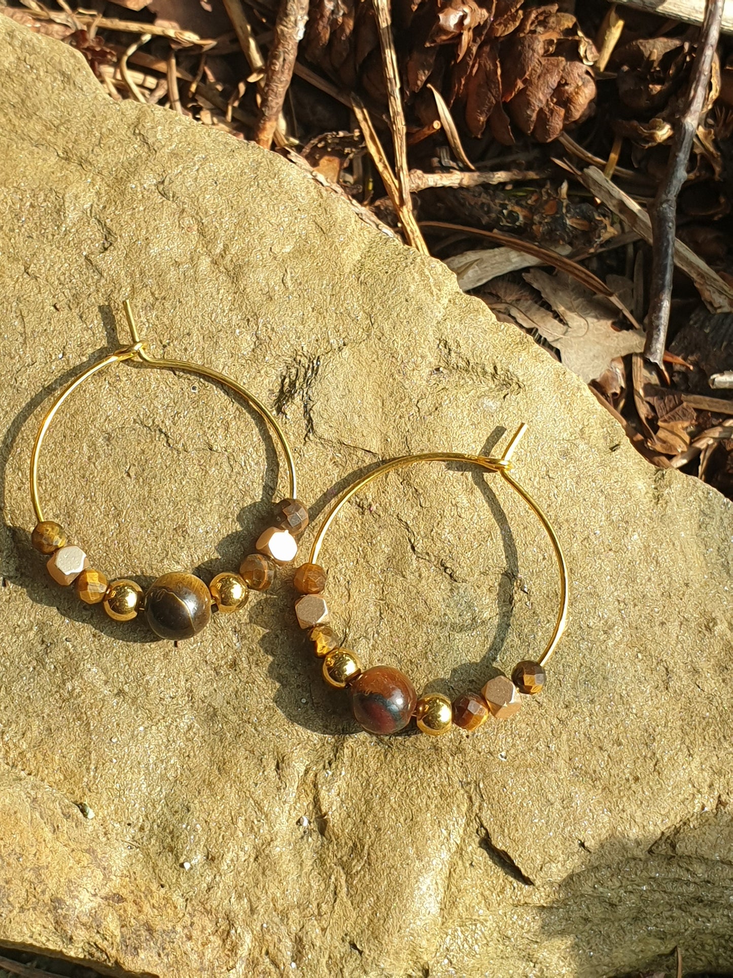 Boucles d'oreilles créoles en Pierre oeil-de-tigre