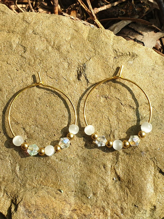 Boucles d'oreilles créoles toupies cristal opales